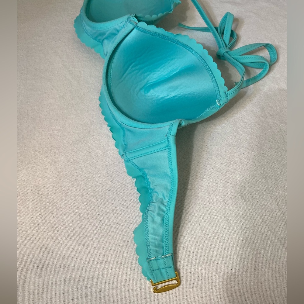 Victoria’s Secret halter bikini top size 34D - Picture 4 of 14